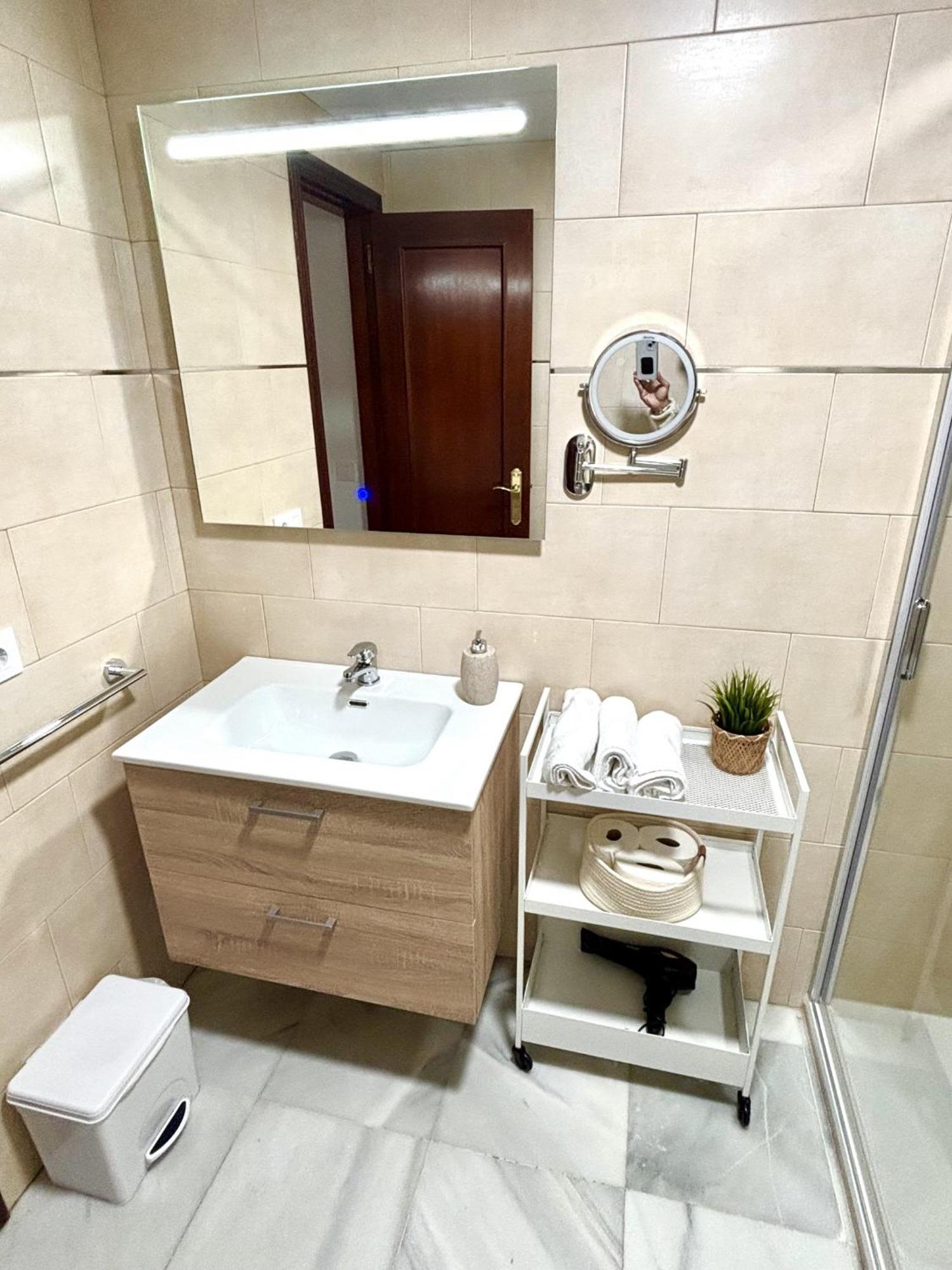 Apartamento Arellano Apartment Carmona  Exterior photo